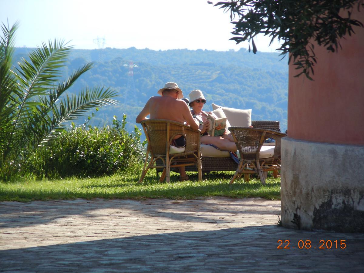 Le Carolee Farm stay *